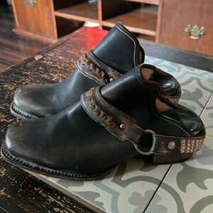 Freebird by Steven size 10 mules/booties